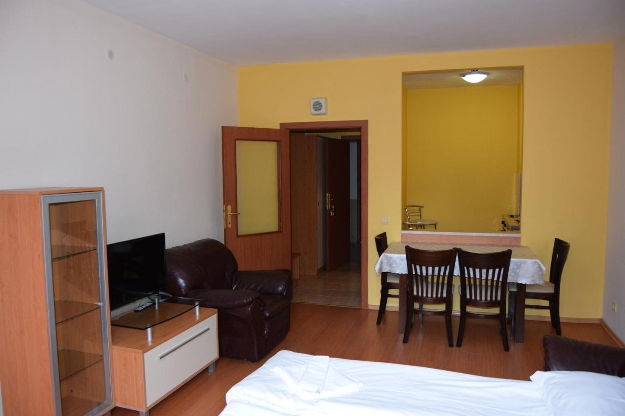 Persey Flora Apartments Borovets Exterior foto